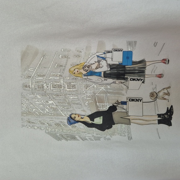 DKNY Women's White Graphic Sweatshirt, size XL - Picture 4 of 12